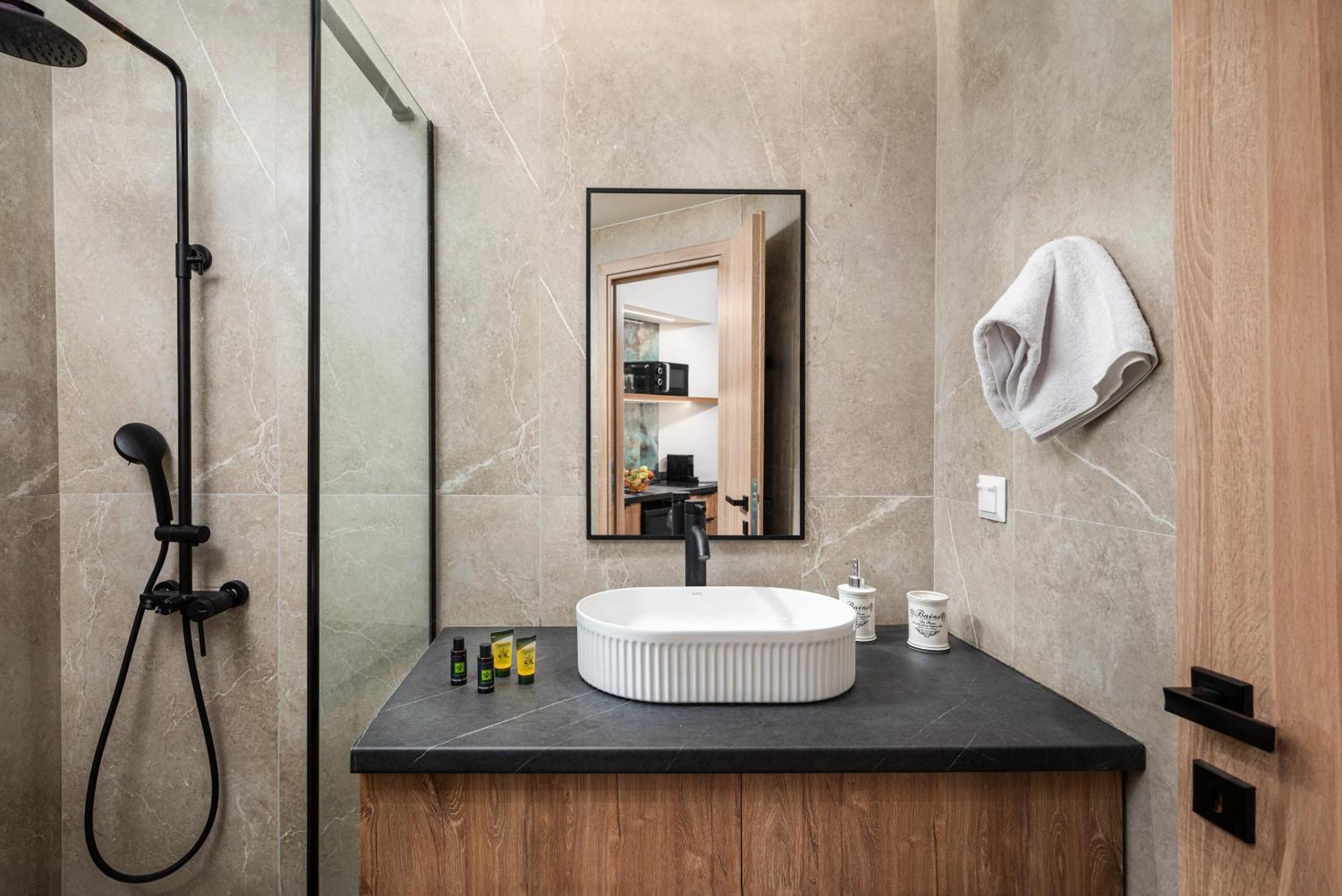 Makas Suites Χερσόνησος Εξωτερικό φωτογραφία