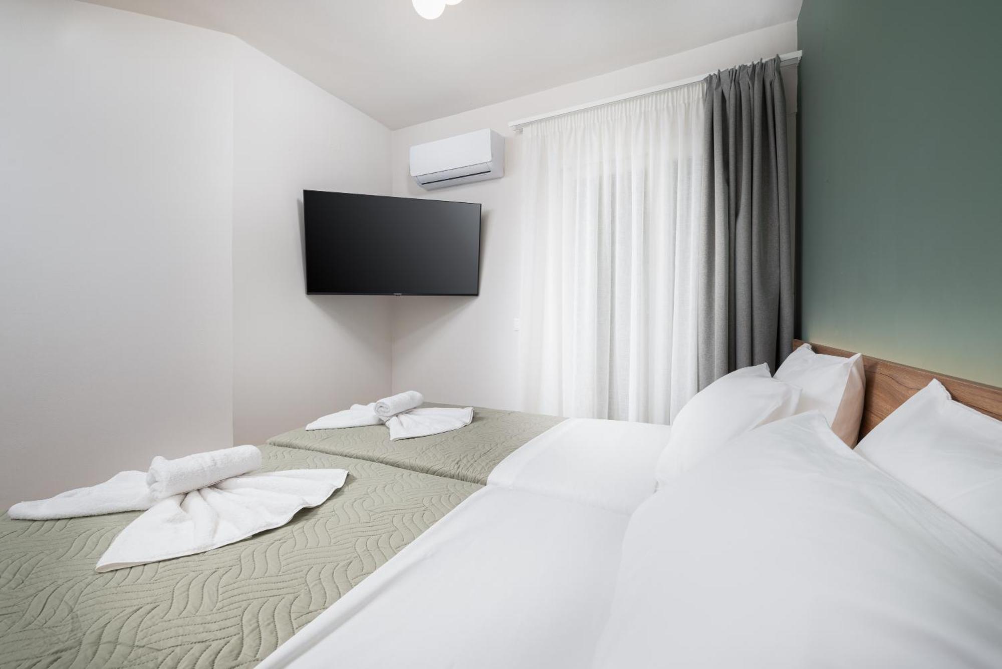 Makas Suites Χερσόνησος Εξωτερικό φωτογραφία
